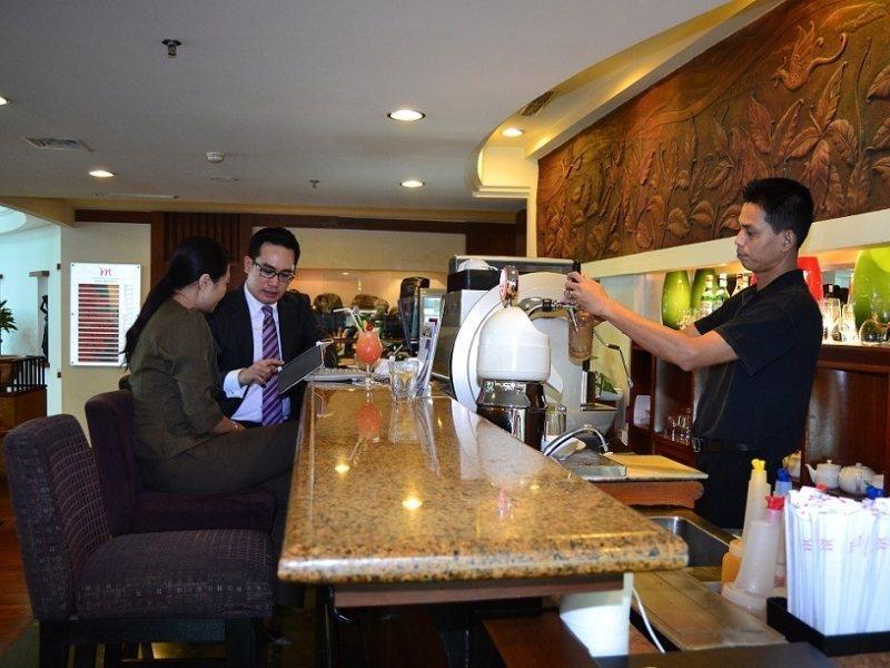 Mercure Jakarta Kota Exterior foto